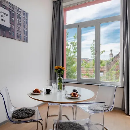 Flagey Elegant Apartment